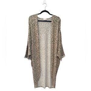 Pink Lily, size small, taupe, leopard print duster.